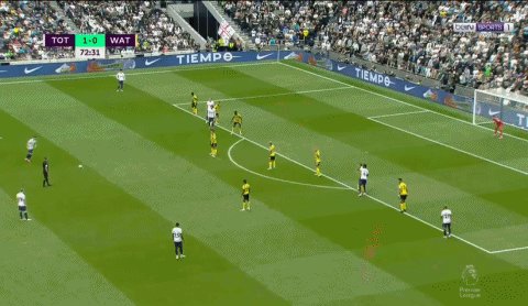 1630249902184063213.gif